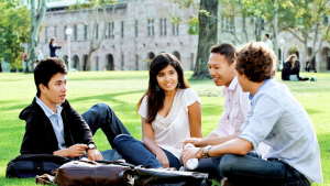 Can_dap_ung_dieu_kien_de_xin_hoc_bong_toan_phan_chinh_phu_Uc_AAS